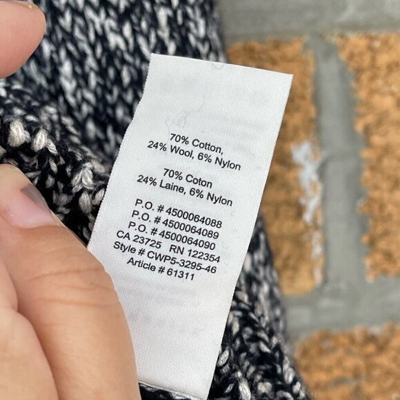 Aritzia Community Wool Blend  Sweater medium - Picture 5 of 7